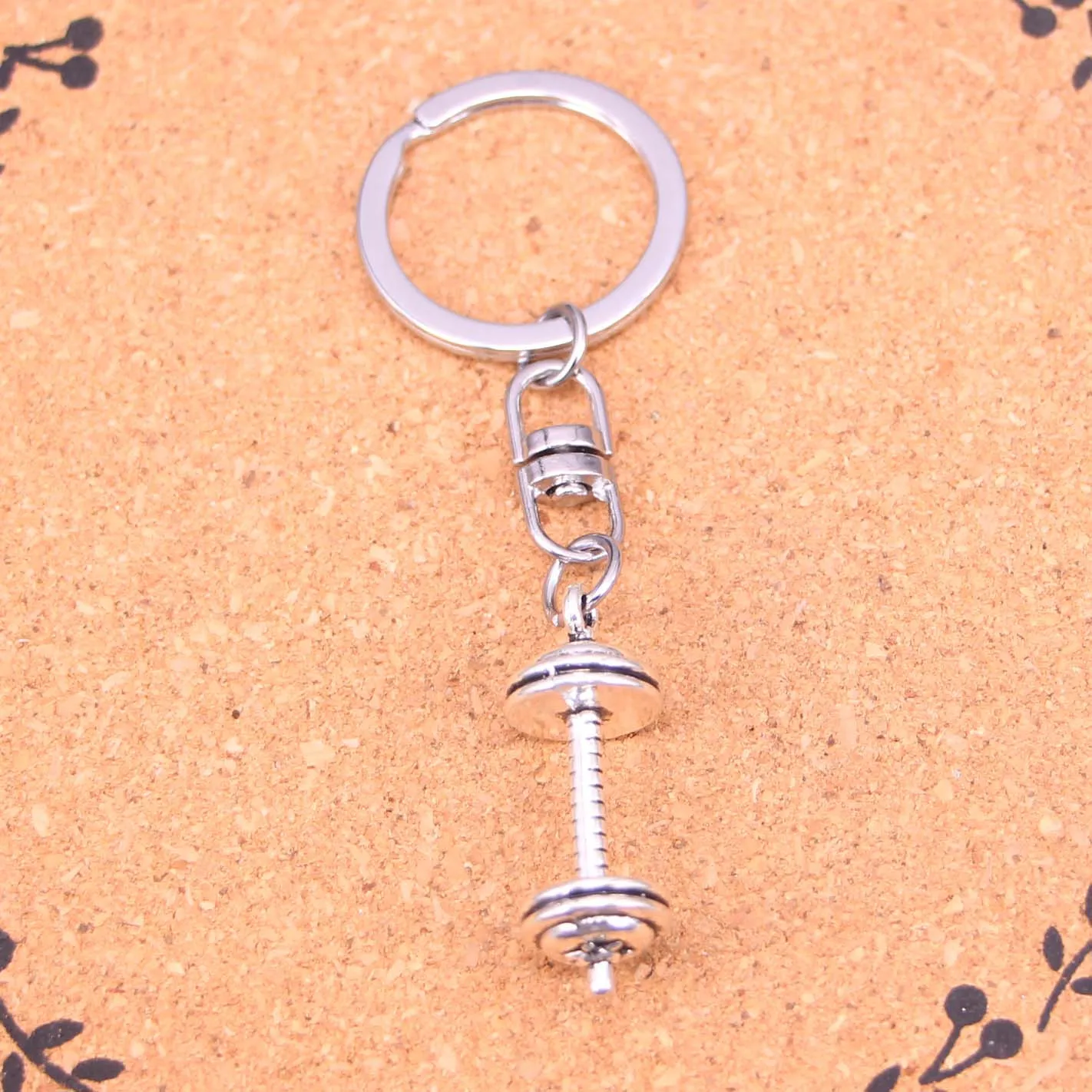 Mode porte-clés 34*12*12mm équipement de fitness haltère pendentifs bijoux à bricoler soi-même voiture porte-clés porte-anneau Souvenir pour cadeau