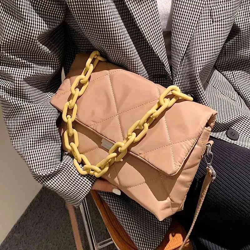 Trending crossbody bags 2021 cheap