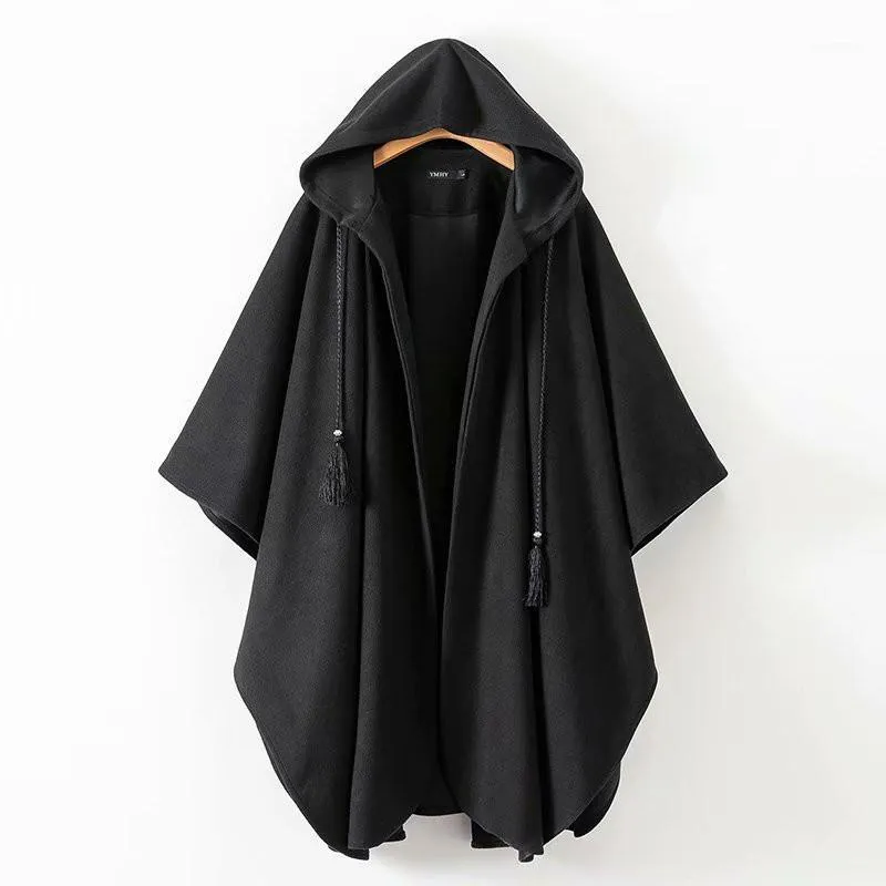 Jesień Plus Size Gothic Black Hooded Cape Poncho Trench Coat Kobiety Vintage Luźne Tassel Lady Woolen Cardigan Ponchos Capas Mujer1