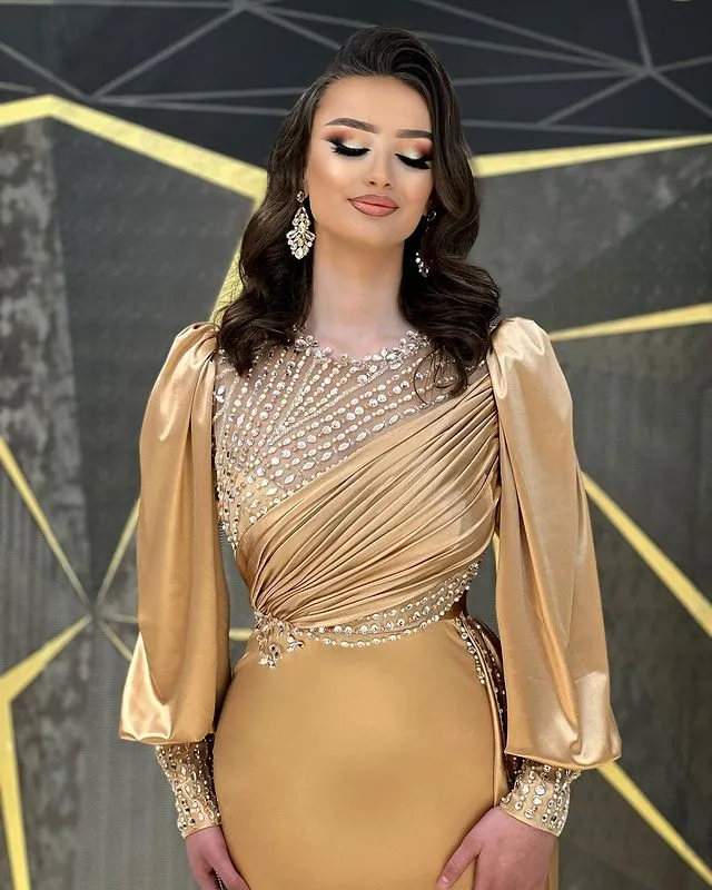 2022 плюс размер арабский арабский ASO EBI Gold Mermaid Sexy выпускные платья из бисера кристаллы вечером формальная вечеринка второй прием дня рождения платья платья ZJ603