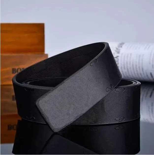 Cinturón de cuero genuino con hebilla grande de moda 2021 con caja de diseñador para hombres y mujeres, cinturones para hombres de alta calidad AAA208, cinturones de 90cm-125cm de longitud