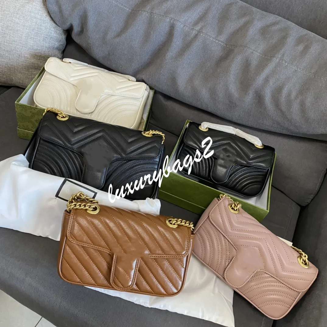 Chain Shoulder Bag Adopts Structure Model And Super - Sized Double Metal Accessories Leather Microfiber Lining Designers Handbags Messenger Cross Body Bags