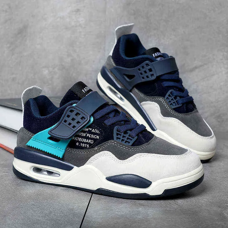 Brooks on sale kids sneakers