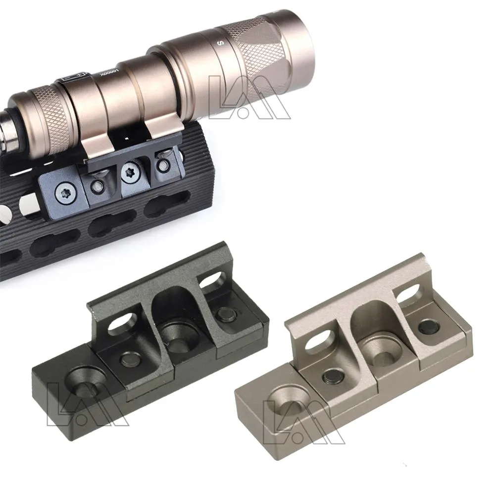 Supporto per luce Scout per serie Surefir M300 M600 M300V montato su Keymod e guida M-LOK