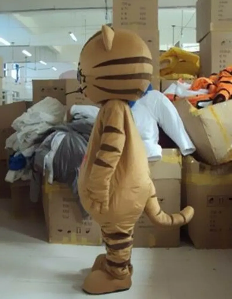 Mascot CostumesMeow Cat Brown Mascot Costume Animal Adults Cosplau Party Fancy Dress Parade Outfits