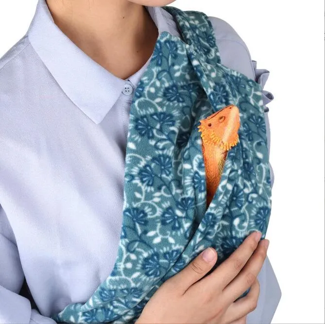 Adjustable Lizards Sling Carrier for Bearded Dragons Reptile Supplies Reptile and Small Pets Carry Pouch to Prevent Them Falling and Feel Safe When Napping Inside