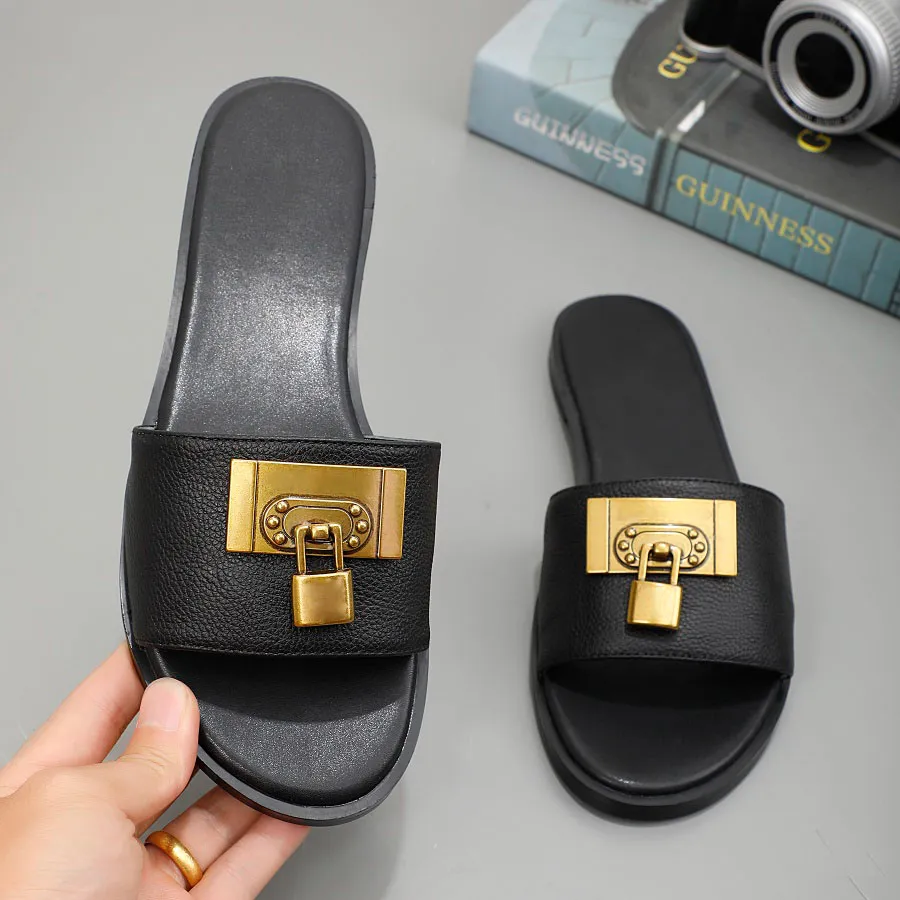 通販サイトです 21レディースファッションデザイナーフラットスライドフリップフロップ女性スライド女性贅沢デザイナー本革サンダルビーチフリップフロップ35 42 当店人気 Kyoderdesign Com