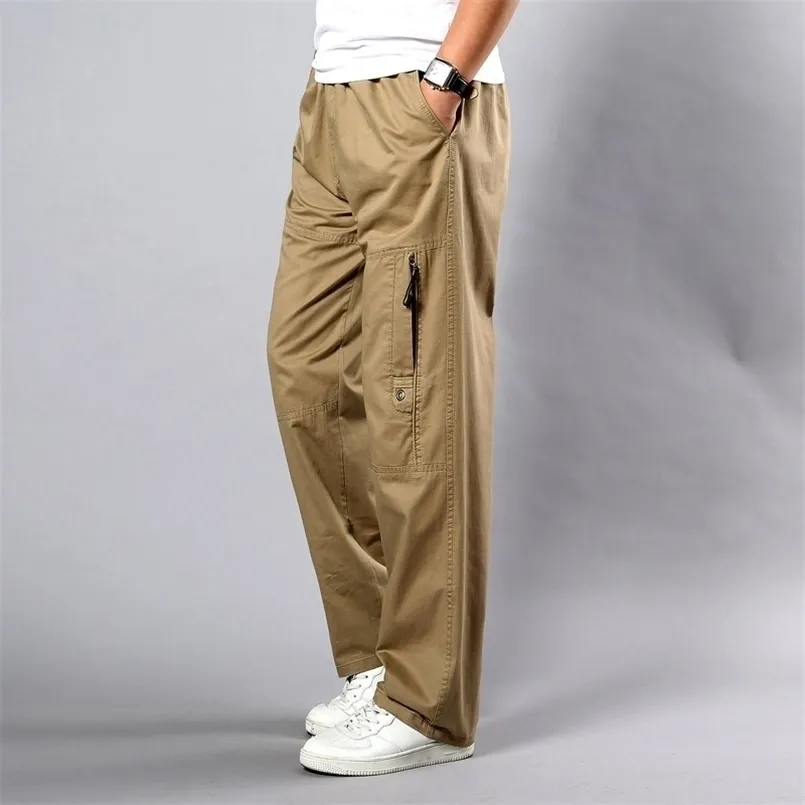 Pantalon kaki pour hommes d'été grande taille coupe droite grandes tailles 5XL poches latérales jambe Large coton noir Cargo pantalon de travail mâle 220311