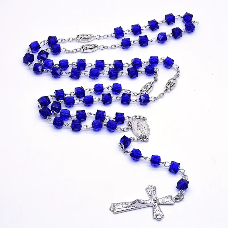 Collier chapelet carré en plastique bleu, longue croix, bijoux religieux