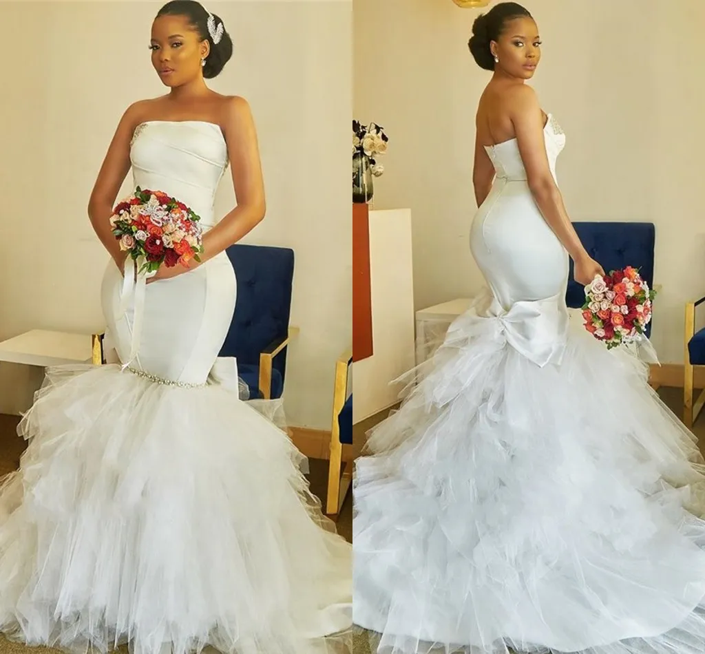 2021 Modern African Wedding Dress Mermaid Style Bez Ramiączek Ruffles Tulle Spódnica Kryształ Big Bow Satin Bridal Dress Plus Size Women Party