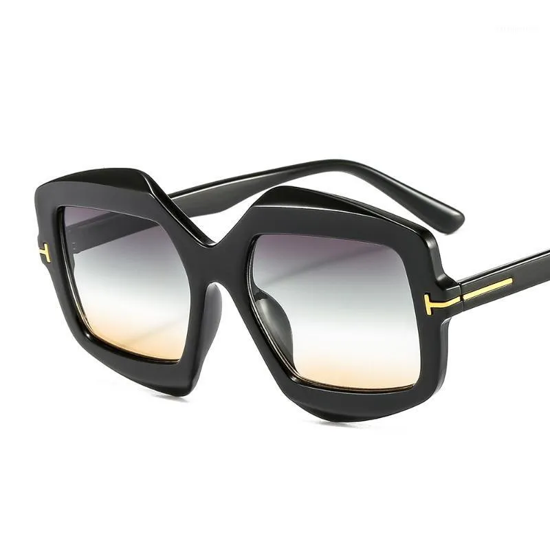 2021 neue Mode Schild Trend Sonnenbrille Frauen Männer Farbverläufe Objektiv Farbe Rahmen Marke Designer Schwarz Leopard Vintage Sonnenbrille15315060