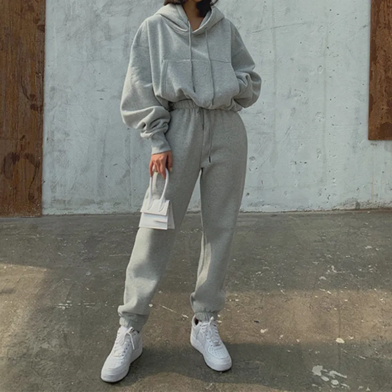 Velvet sweatpants outfit hotsell