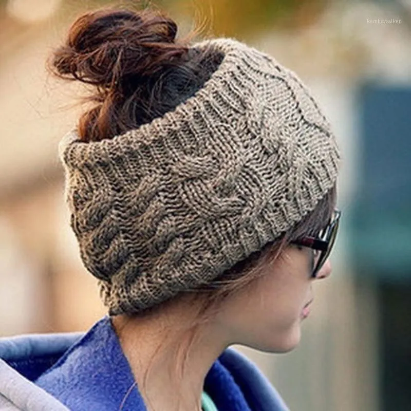 ビーニー/スカルキャップ温かい女性編み頭蓋骨ビーニーツイストヤーンヘッドラップ女性冬の空の帽子の髪のヘッドウェア1