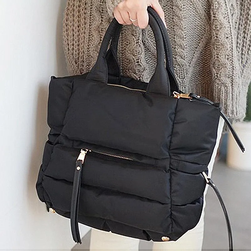 Torby na ramię 2021 Winter Space Bottle Torebka Kobiety Casual Totes Bag Down Pióro Wyściełana dama Sac Mian Crossbody