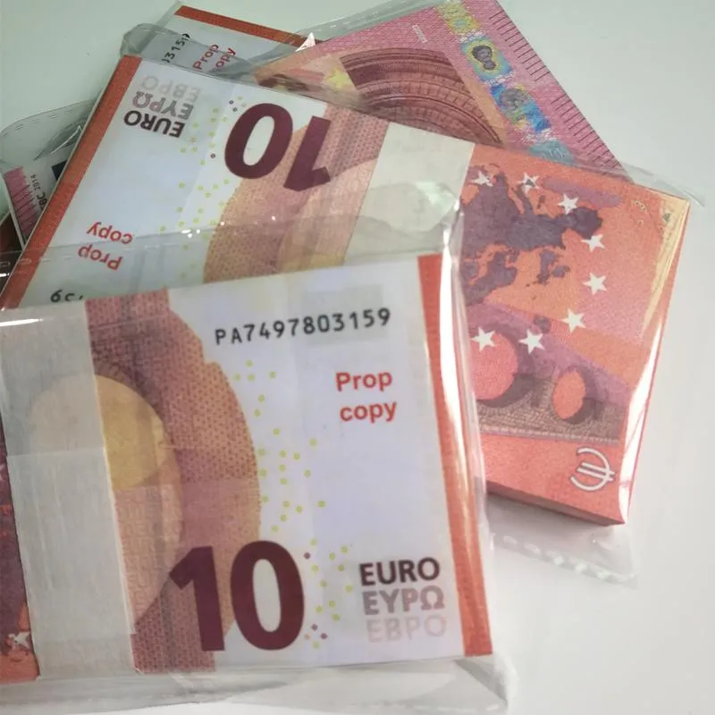 Simulazione di monete per monete del 50% di dimensioni del partito di dimensioni 100 50 50 100 euro Festi per le riprese dei film per le riprese di Prazia