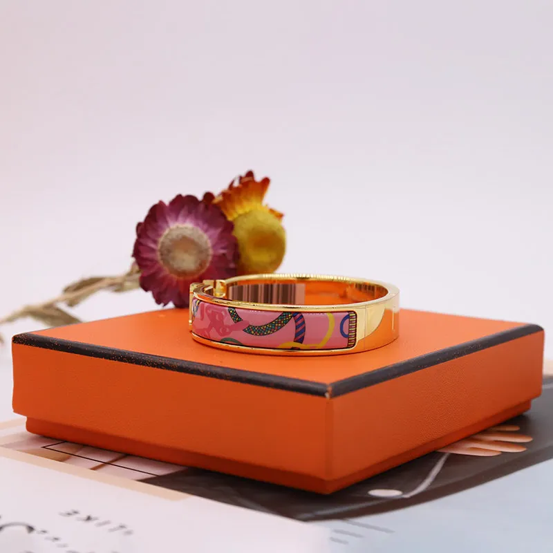 Enamel Colorful Woman Bracelet Fashion Bracelets for Man Womens Jewelry Bracelet Jewelry Optional with BOX