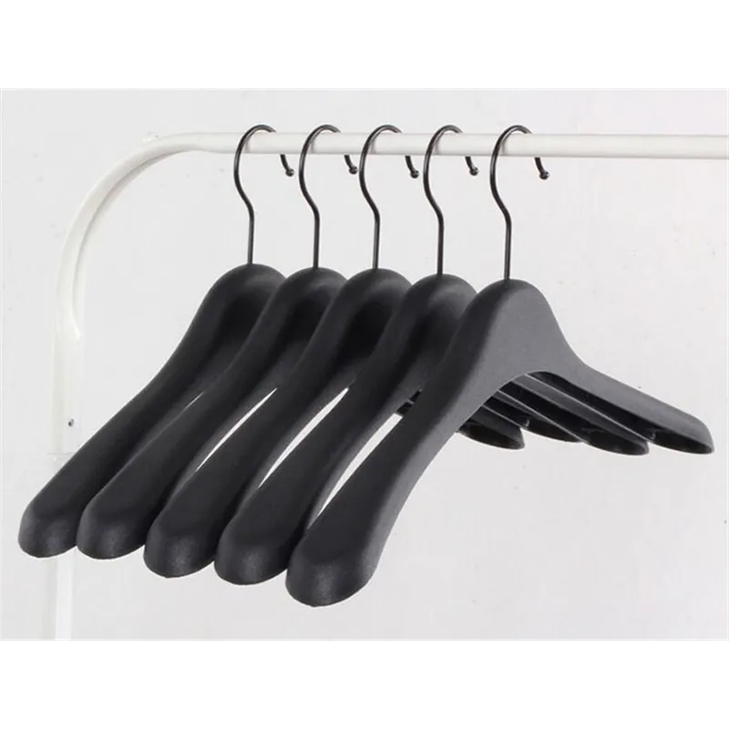 Jetdio Black Thick Wide Shoulder Plastic Clothes Hanger for Coats Jacket and Fur 10 Pieces Lot T200211277C