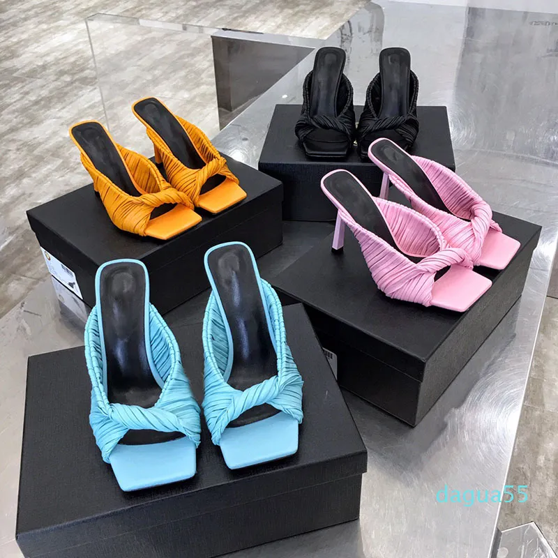 Designer Sandals 2021 Mode Luxe Vrouwen Schoenen Hoge Hakken Vierkante Teen Sandaal Nappa Lederen Muilezels Weave Sliders Bruiloft Vrouwelijke Pumps Pleas