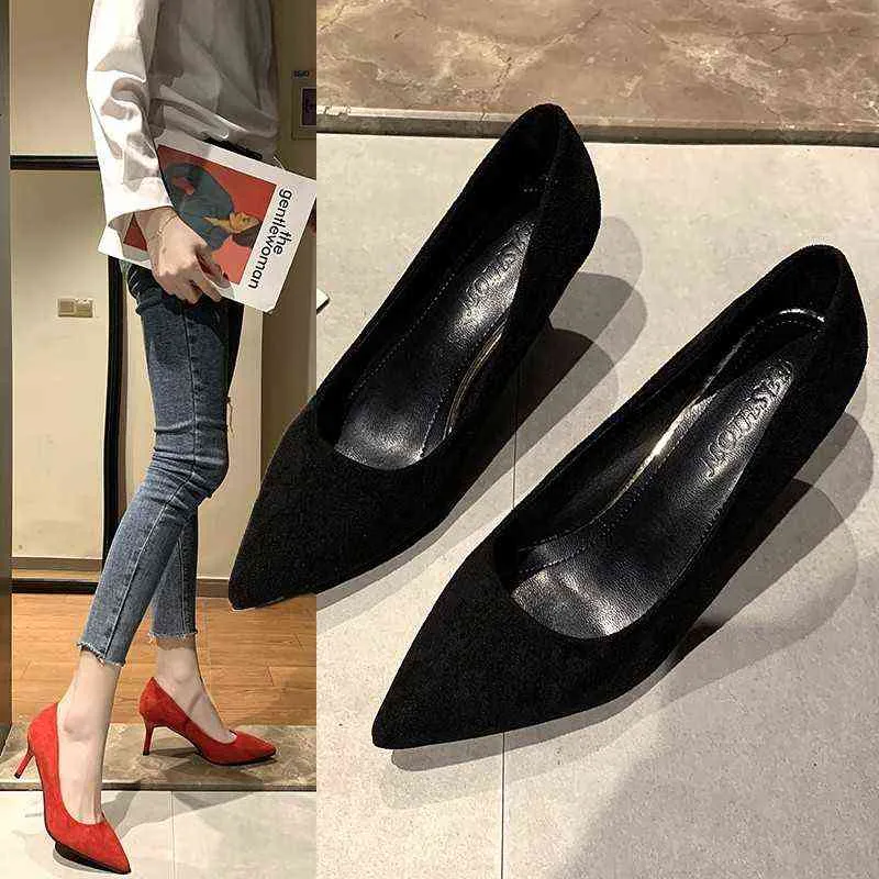 Scarpe eleganti Nuovo arrivo coreano concise scarpe a punta ufficio moda donna solido gregge tacchi alti poco profondi per le donne 220303