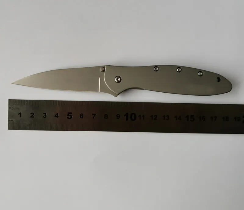 Wysoka jakość 1660 Assisted Flipper Solding Nóż 8CR13MOV Titanium Blade Stal Stael Stal Hoter z oryginalnym pudełkiem detalicznym