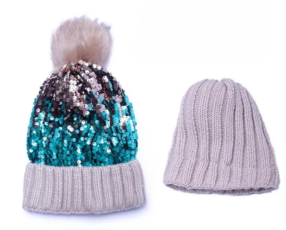 Skull Sequin knit hatt med faux päls pom-pom mode hårig boll öronmuffar huvudbonad mode julklapp vinter stickad hatt