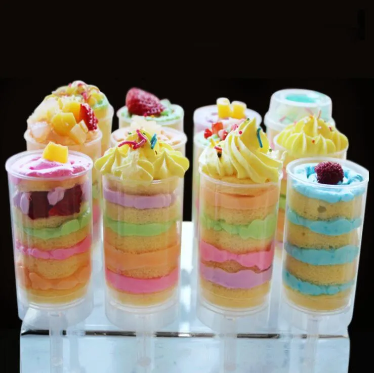 Push Up Containers cupcake Plastic Food Grade Lid Cake Container For Party Decorations Round Shape Tool