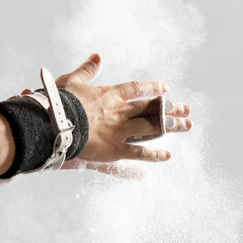 thumbnail image 2 of Premium Gym Chalk Box – Magnesium Carbonate For Powerlifting, Climbing & Gymnastics 2 of 5