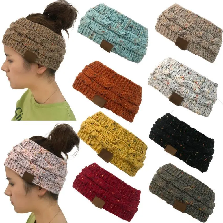 Fashion Point Filati Color Hats Dot Knitting Twist Hair con cappello di lana a coda di cavallo