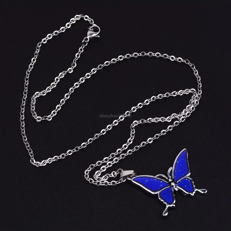 rostfritt stålkedja fjäril hänge kvinnor halsband temperatur avkänna fjäril halsband mode smycken vilja och sandig gåva
