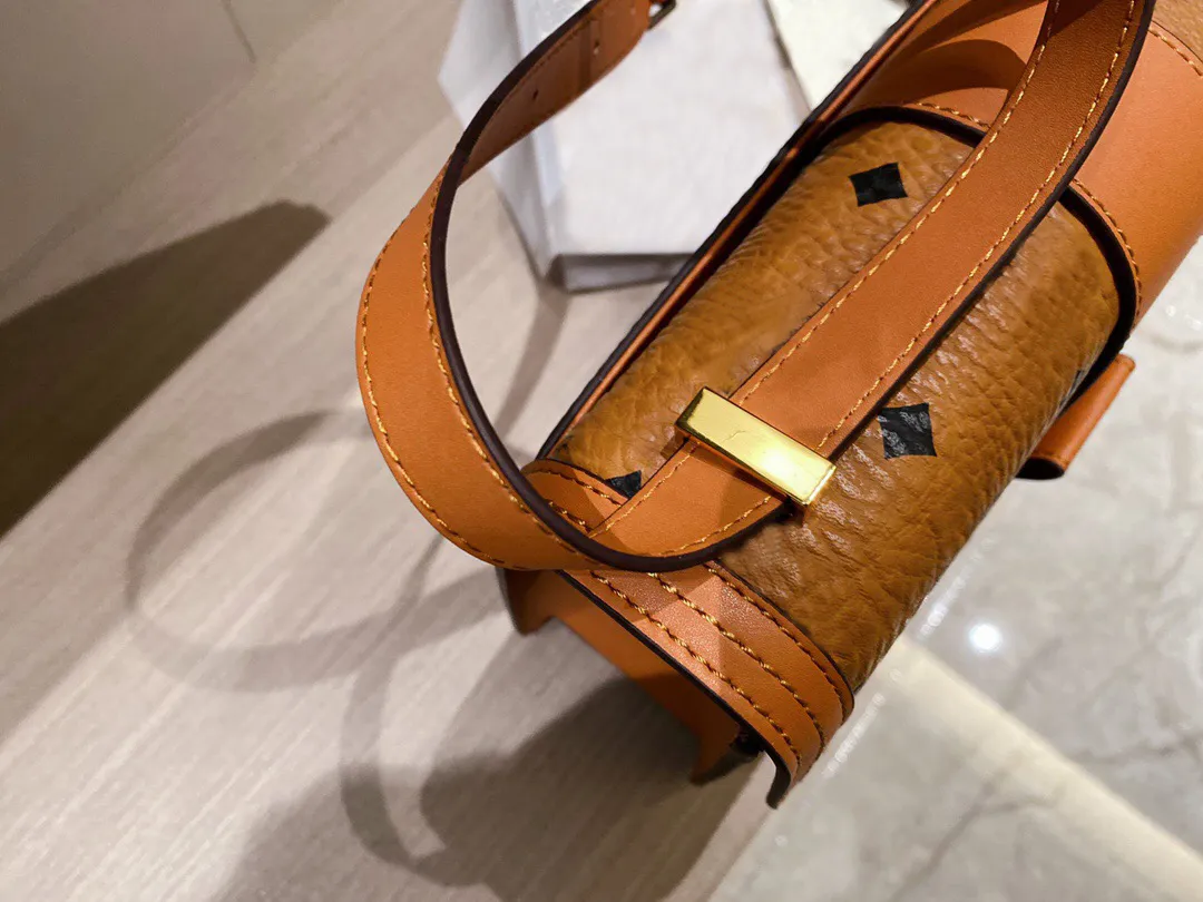 tracy  bag classic fashion brand designs old flower women bags genuien leather brown color small flap original purse wholesale