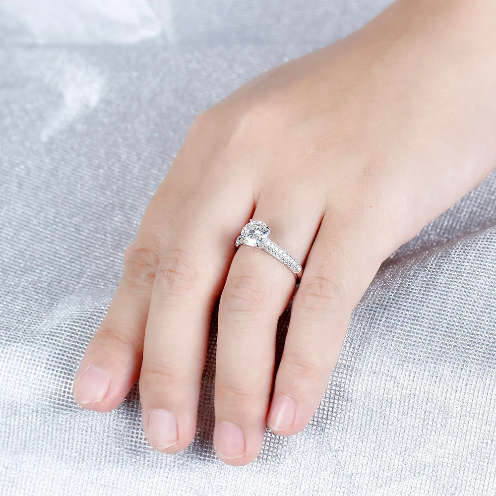 1.5CT moissanite engagement ring (7)