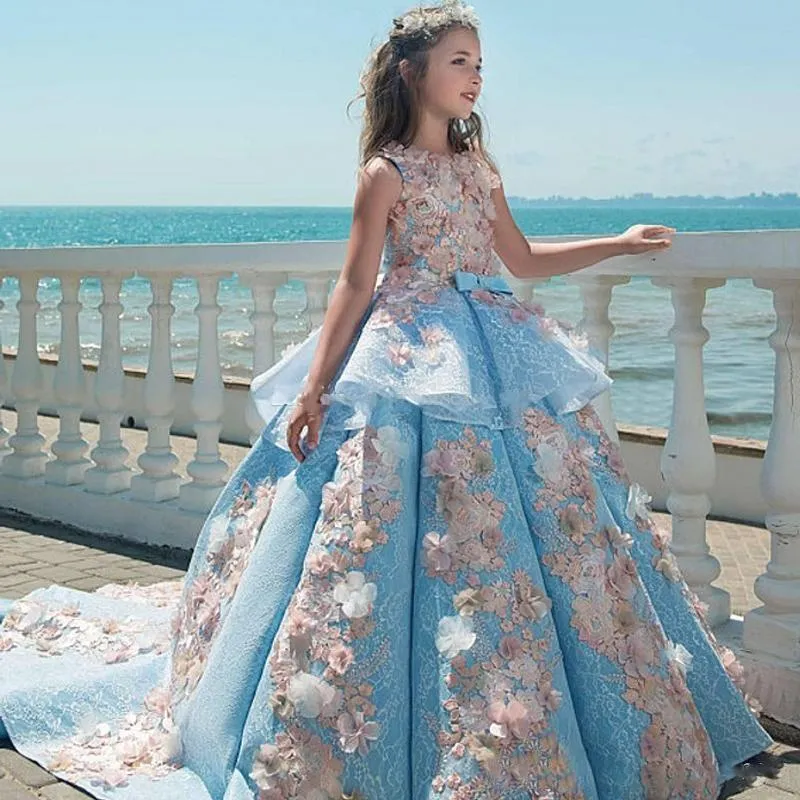 2021 Nieuwe Sky Blue Ball Town Meisjes Pageant Jurken Juweel Kant Applicaties Bloemen Peplum Kids Formele Prom Toddler First Communion Jassen