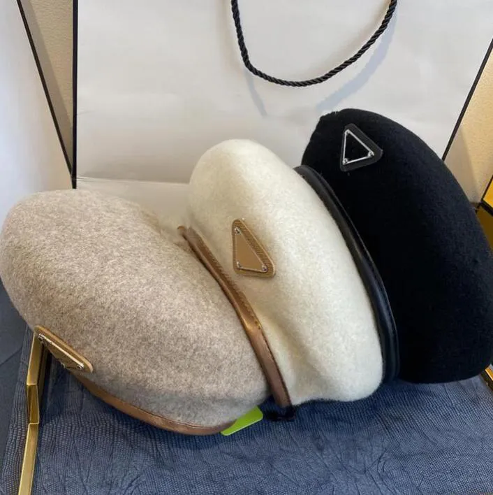 عالية الجودة مصمم ماركة عارضة إلكتروني القبعات قبعات أزياء المرأة الشتاء الدافئة بيني في الهواء الطلق تنفس الهيب هوب بينيز