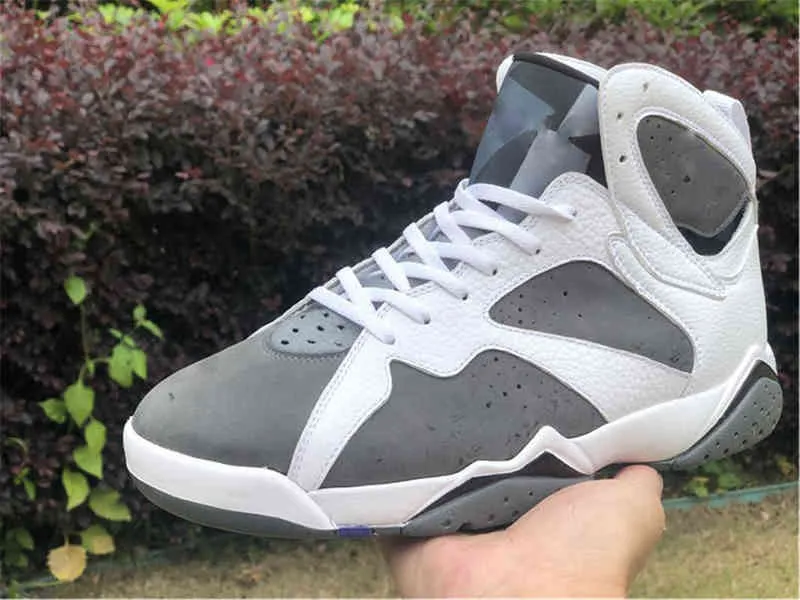 2024 Newest Authentic 7 Flint 7s Man Athletic Shoes White Grey Black Varsity Purple Suede Sports Sneakers