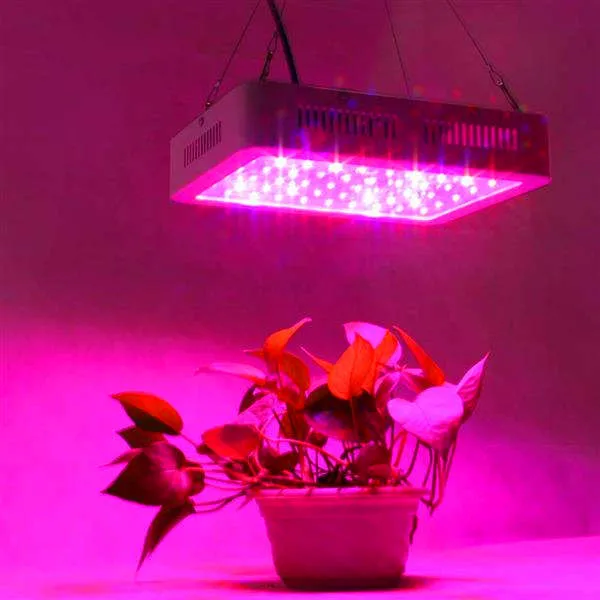 Hot Selling 600W Dual Chips 380-730nm Full light Spectrum LED-installatie Groeilamp Wit Hoge kwaliteit Grow Lights