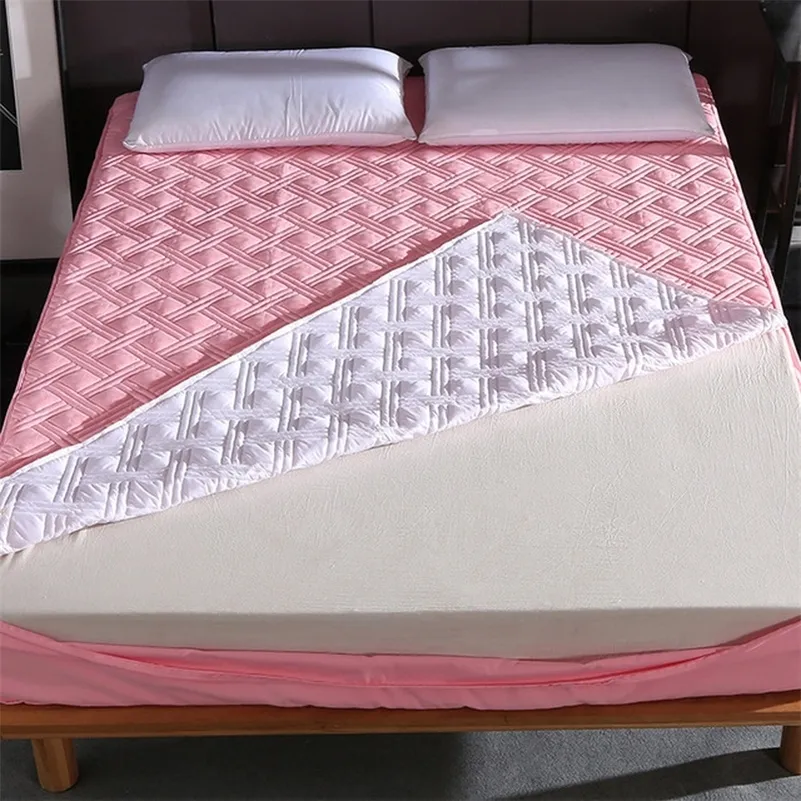 Nya sex sidor All Inclusive Quilted Madrass Cover Soft Fiber Topper Pad Plain Solid Color Bed Madrass Protector Anti Dust Mite 201218