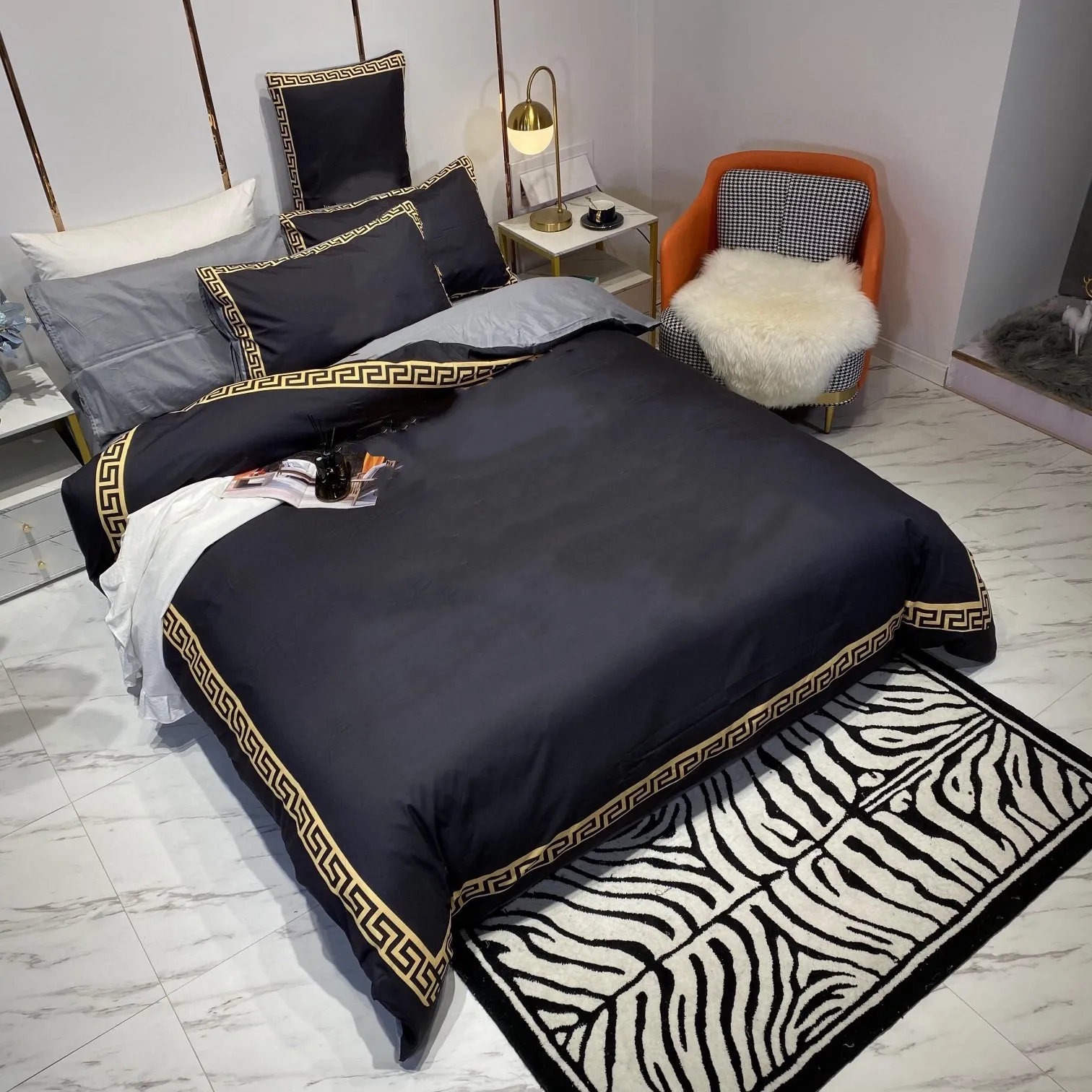 fashion black gold designers bedding sets luxury duvet cover queen size bed sheet pillow covers designer comforter set