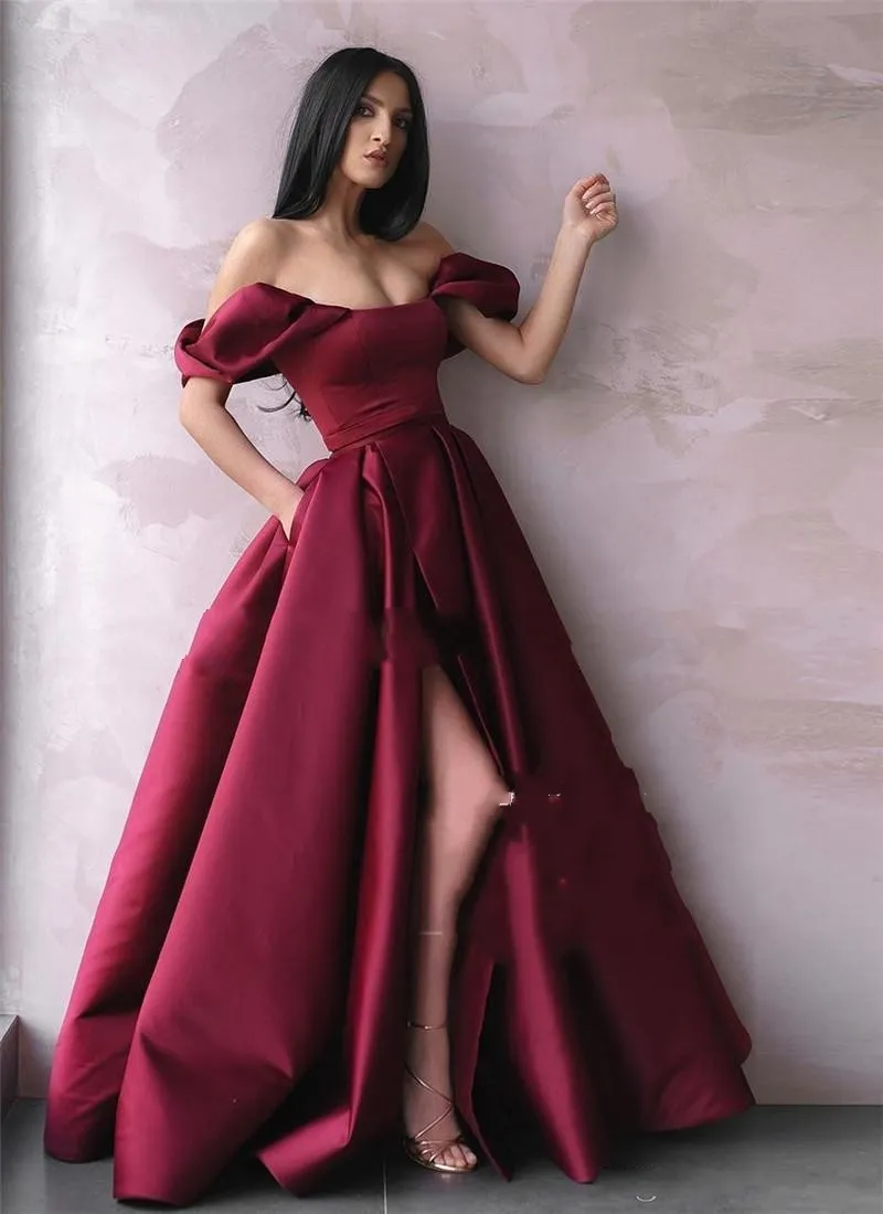 Vintage Off Ramię Burgundy Suknie Wieczorowe Linii Plus Size Długa Satynowa High Side Split Arabska Afryki Formalna Celebrity Prom Party Suknie