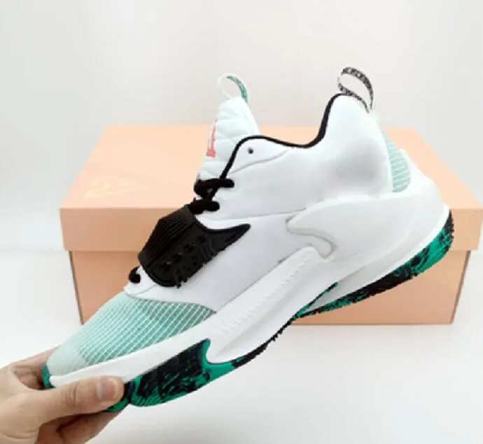 giannis antetokounmpo greek freak shoes