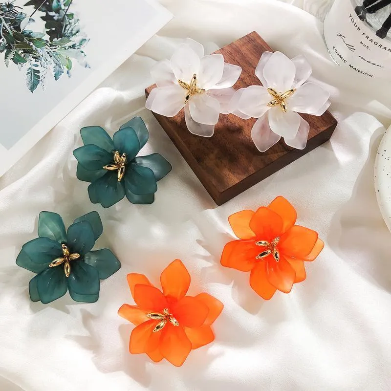 Stud 2021 Japan And South Korea Fashion Jewelry Exaggerated Big Flower Earrings Three Colors Beach Holiday For Momen1