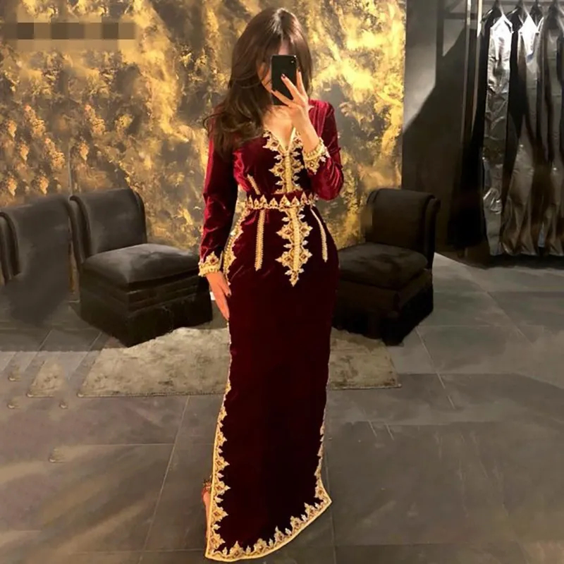 Morocco Caftan Evening gowns V Neck Mermaid Prom Dresses side slit Velvet gold lace applique Long Sleeves Formal Evening Party Dress