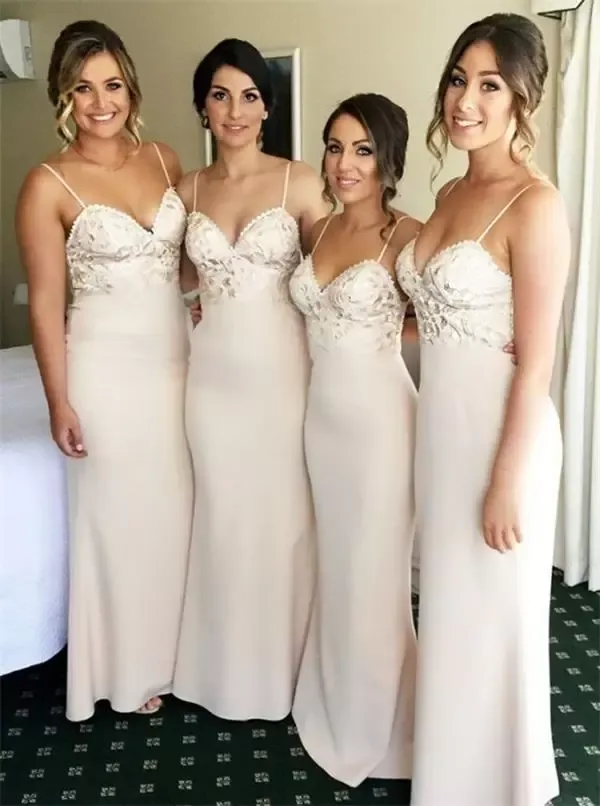 Chiffon Bridesmaid Dresses Spaghetti Straps Ruched Floor Length Sheath Lace Applique Custom Made Plus Size Maid Of Honor Gown Beach Wedding Wear 403