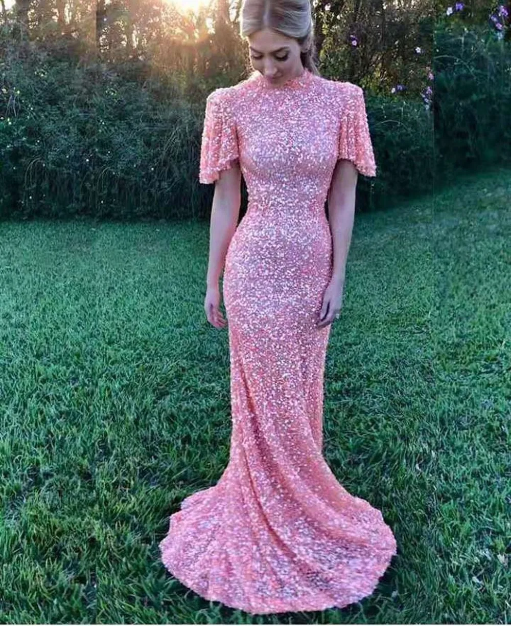 2019 Vintage Sheer Långärmade Röda Prom Klänningar High Neck Mermaid Appliqued Sequined African Black Girls Evening Gowns Pink Blue Dress