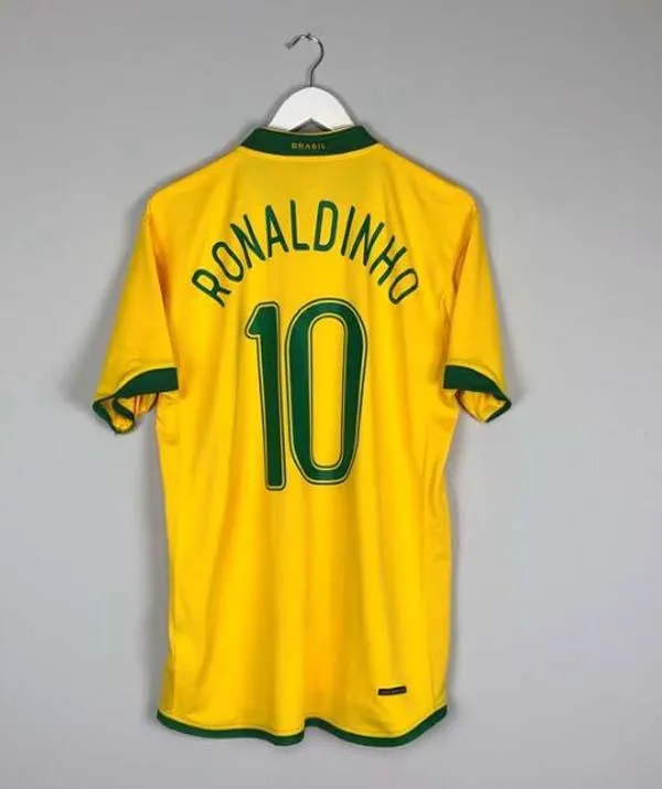 1998 Brasil Soccer Jerseys 2002 Retro Shirts Carlos Romario Ronaldo  Ronaldinho 2004 Camisa De Futebol 1994 BraziLS 2006 1982 RIVALDO ADRIANO  From Hebe_superstore, $17.41