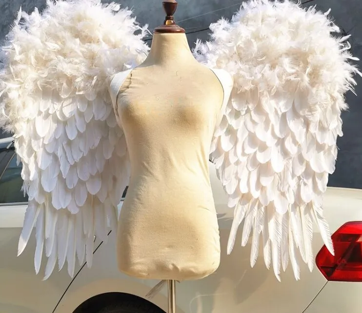 Belles ailes d'ange blanches, affichage de performance sur scène d'exposition Automobile, accessoires de tournage de mariage, purs faits à la main