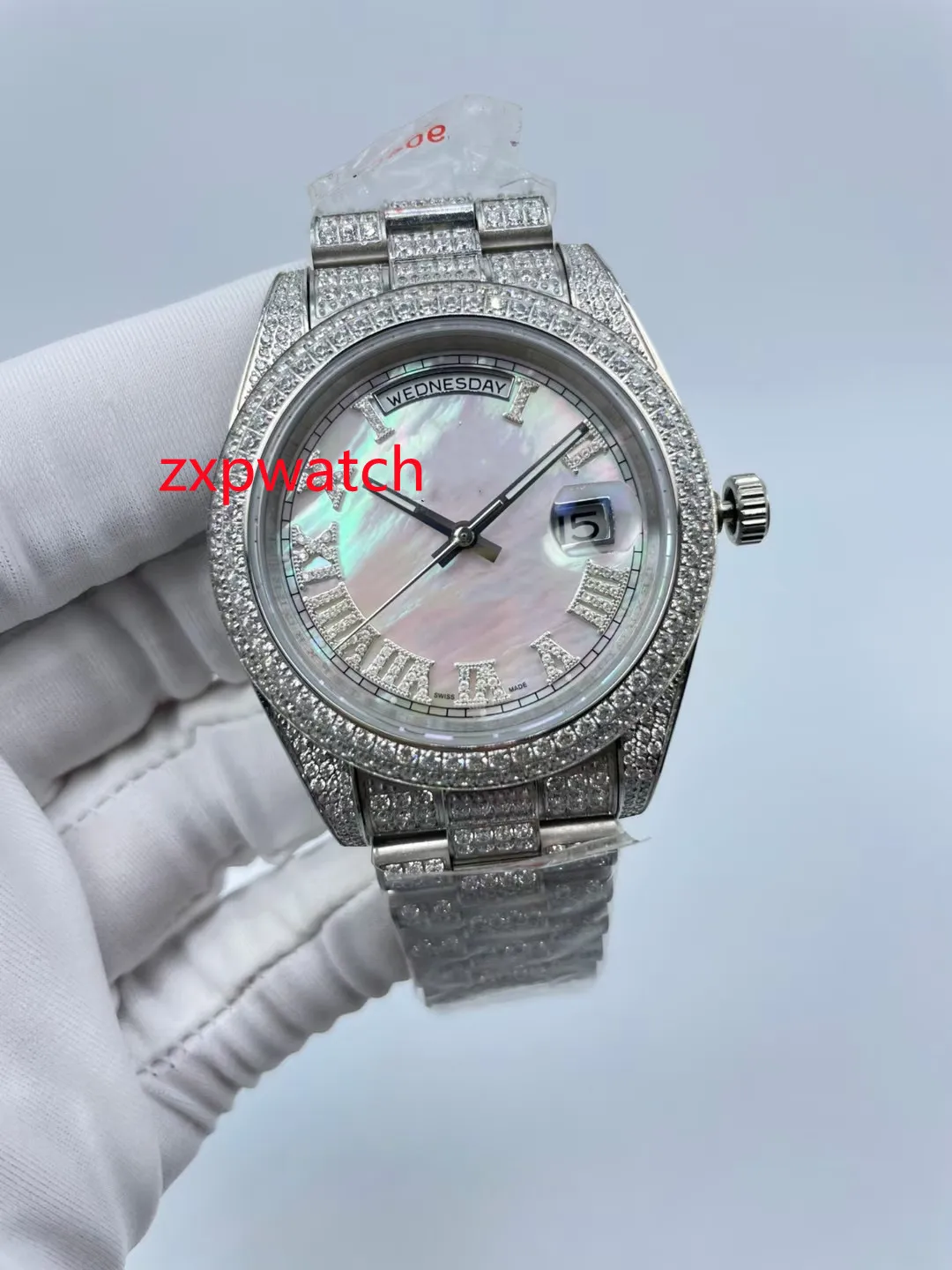 Plata 904 acero inoxidable CZ Diamantes Reloj Números romanos esfera de concha Automático Automático Hombres Lujo Completo Iced Out Zircon 41 mm Relojes de pulsera con esfera multicolor
