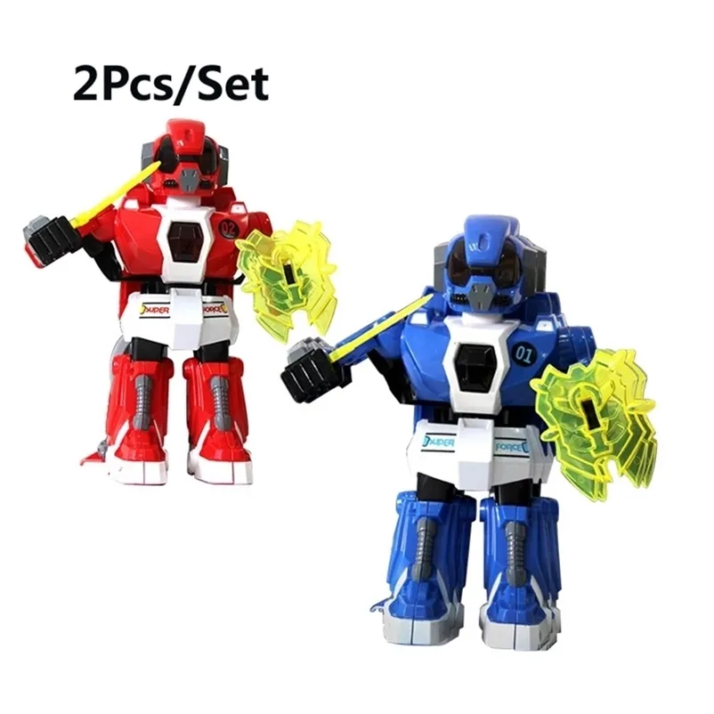 2pcs / set Battle 2 joueurs Mode PK / Télécommande RC VS Robot de combat Jouets pour enfants Hommes Combat de boxe 201211