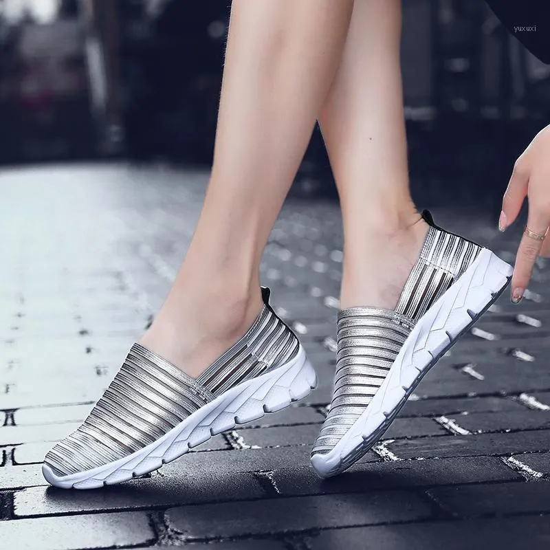 Scarpe eleganti Donna Zeppe Donna Mocassini Slip-on Platform Ballet Sneakers Ladies Dance Wedge Casual Mesh Bling Loafers1