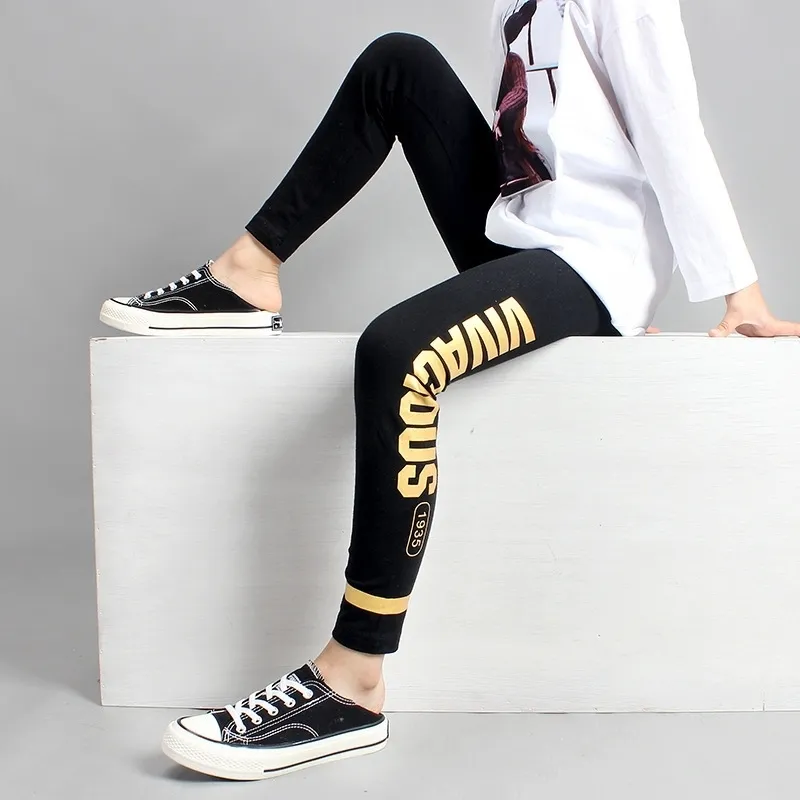 Leggings per ragazze 10 12 anni Pantaloni per ragazze adolescenti in cotone Moda Stampa dorata Pantaloni sportivi per bambini neri Primavera Autunno Studenti Bottoms LJ201019