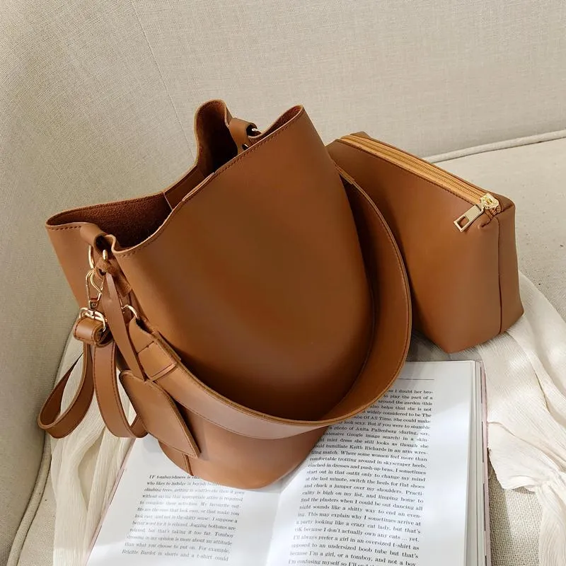Сумки на плечо Простая повседневная женская большая сумка-мешок 2021 Качественная кожаная женская дизайнерская сумка-мессенджер большой емкости